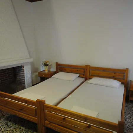 Vicky & شقة فندقية