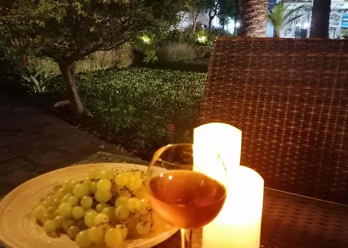 Vicky & Lejlighedshotel Limenas (Thasos)