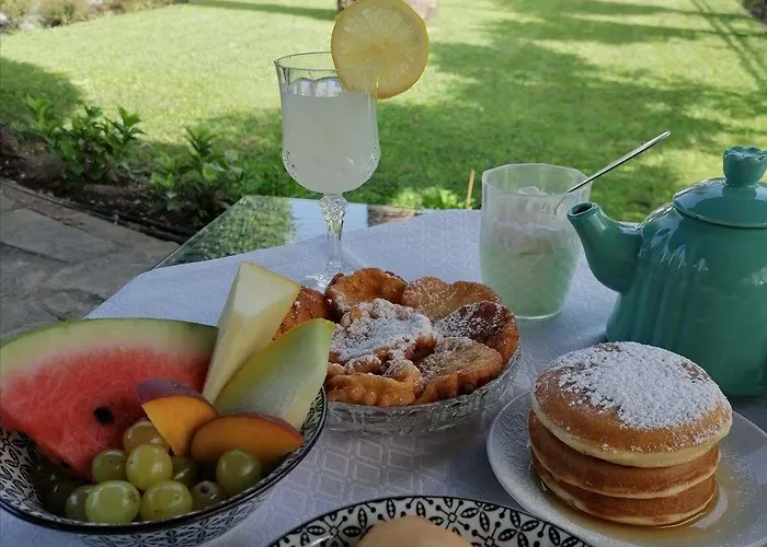 Vicky & 2* Limenas (Thasos)